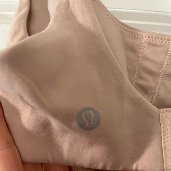 Lululemon in alignment bra. Size 8. Color: clay. Like new - Picture 5 of 6